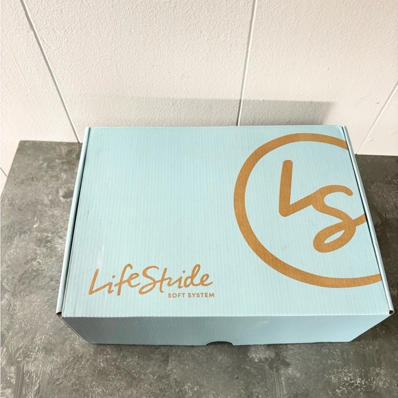 LifeStride Women's Mantra Heels navy blue size 11 new - Picture 6 of 11